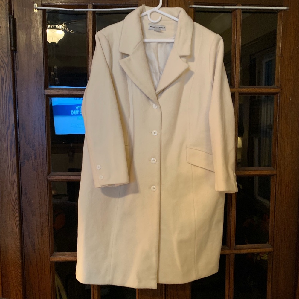 Woman’s dress winter coat